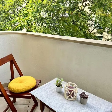 Cozy Bohemian 2 Mins From The Beach سبليت