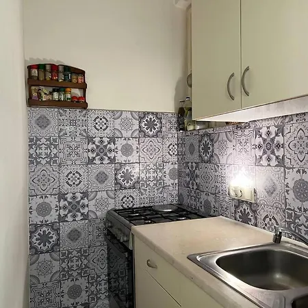 Cozy Bohemian 2 Mins From The Beach * سبليت